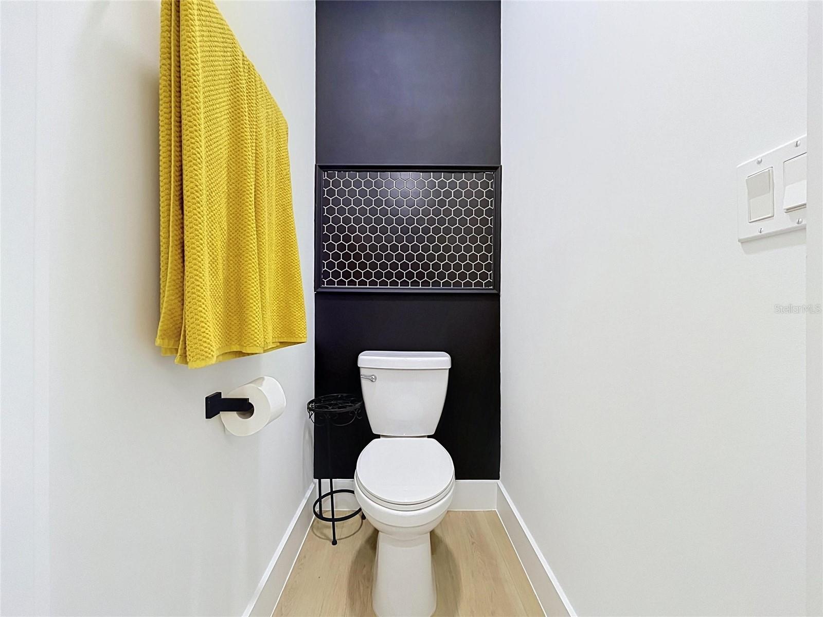 101 W WARREN AVE #3 — photo 53