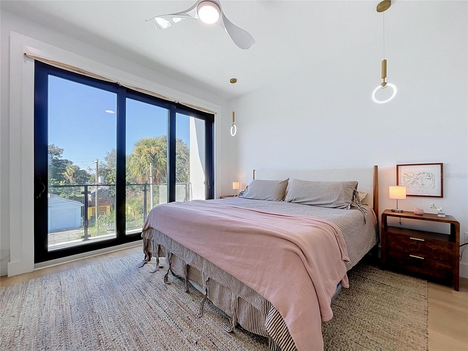 101 W WARREN AVE #3 — photo 19