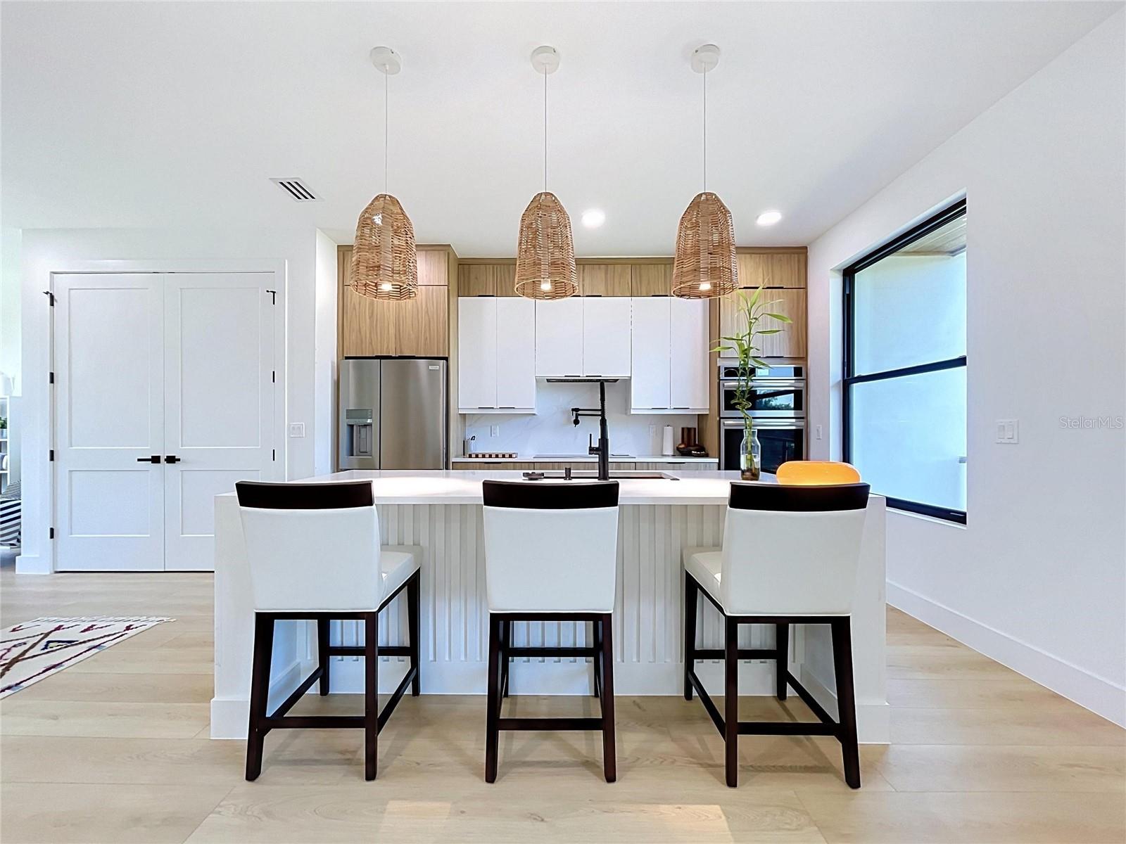 101 W WARREN AVE #3 — photo 10