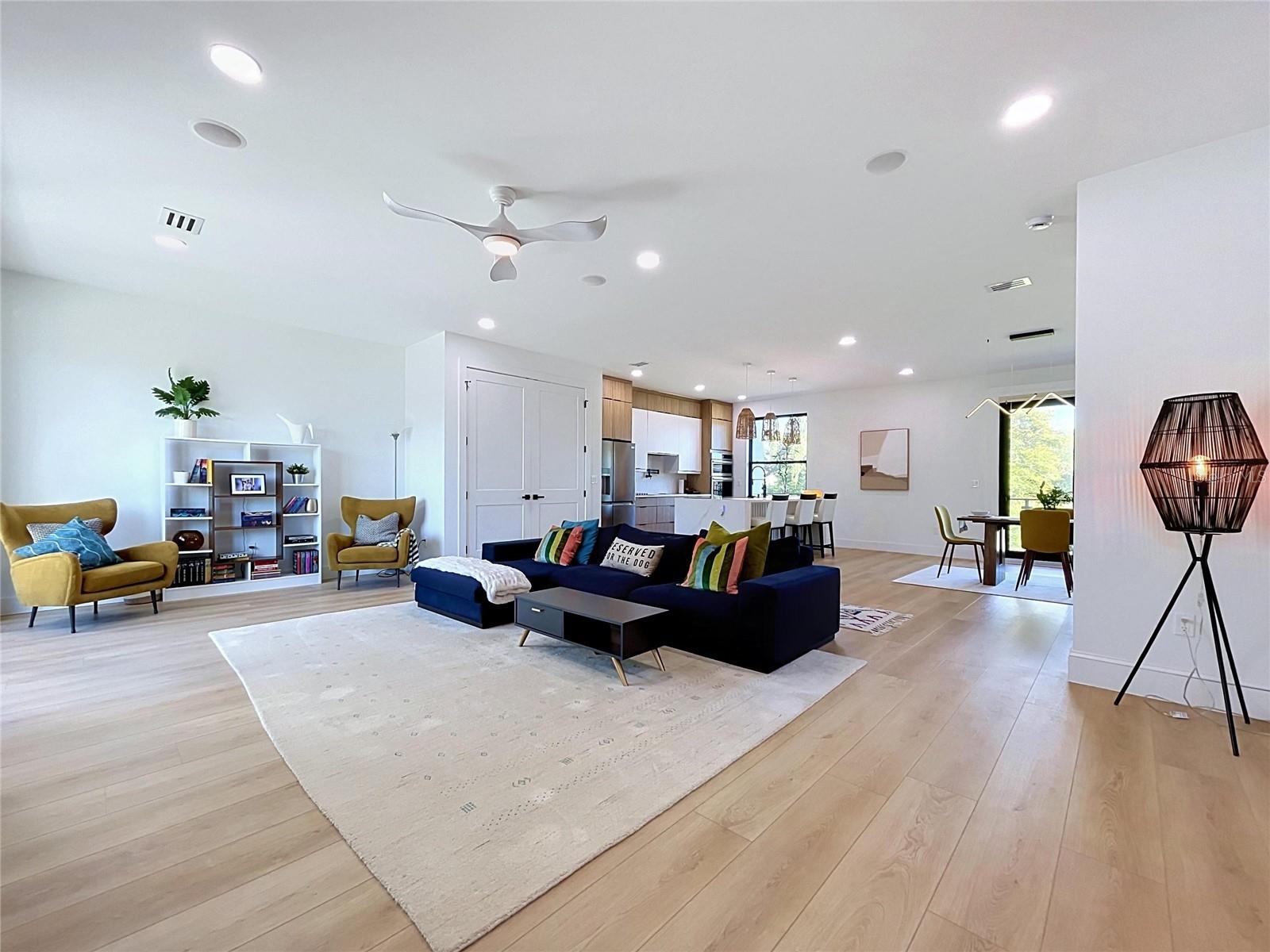101 W WARREN AVE #3 — photo 7
