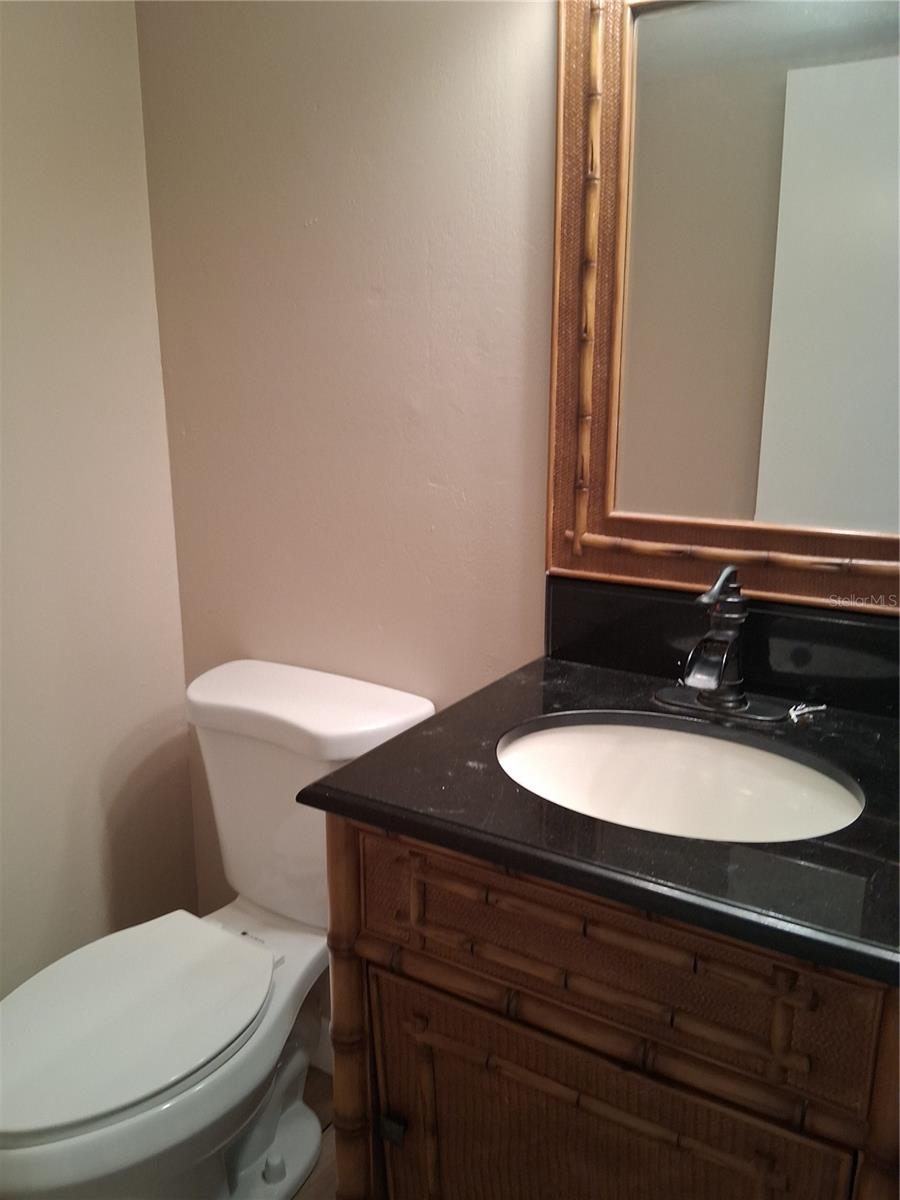 7231 W COUNTRY CLUB DR N #130 — photo 13
