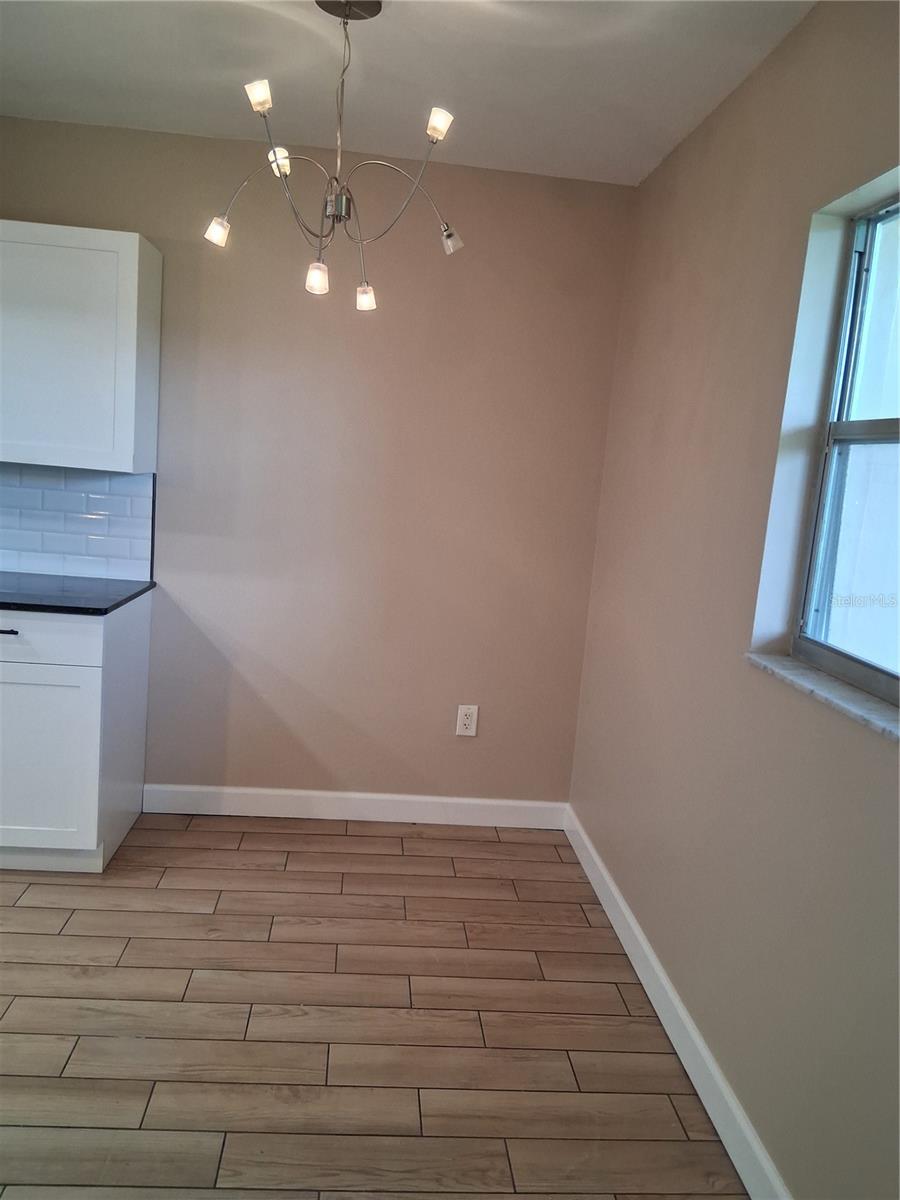 7231 W COUNTRY CLUB DR N #130 — photo 8