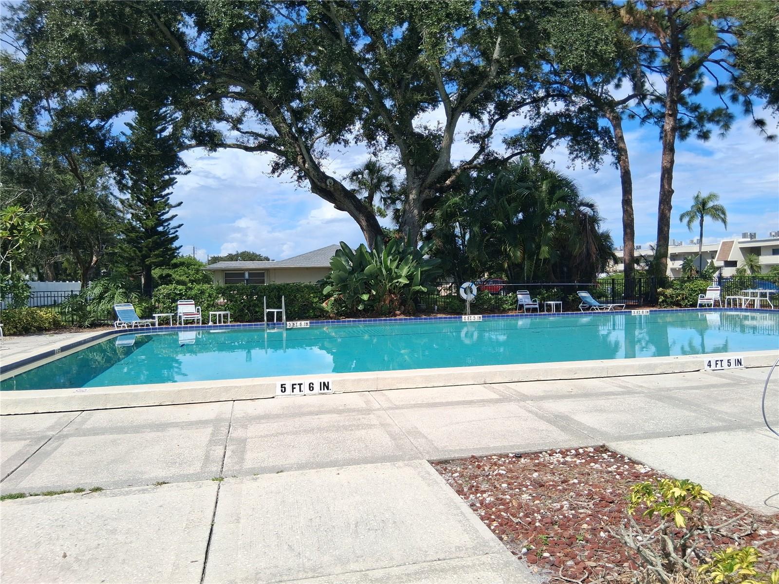 7231 W COUNTRY CLUB DR N #130 — photo 25