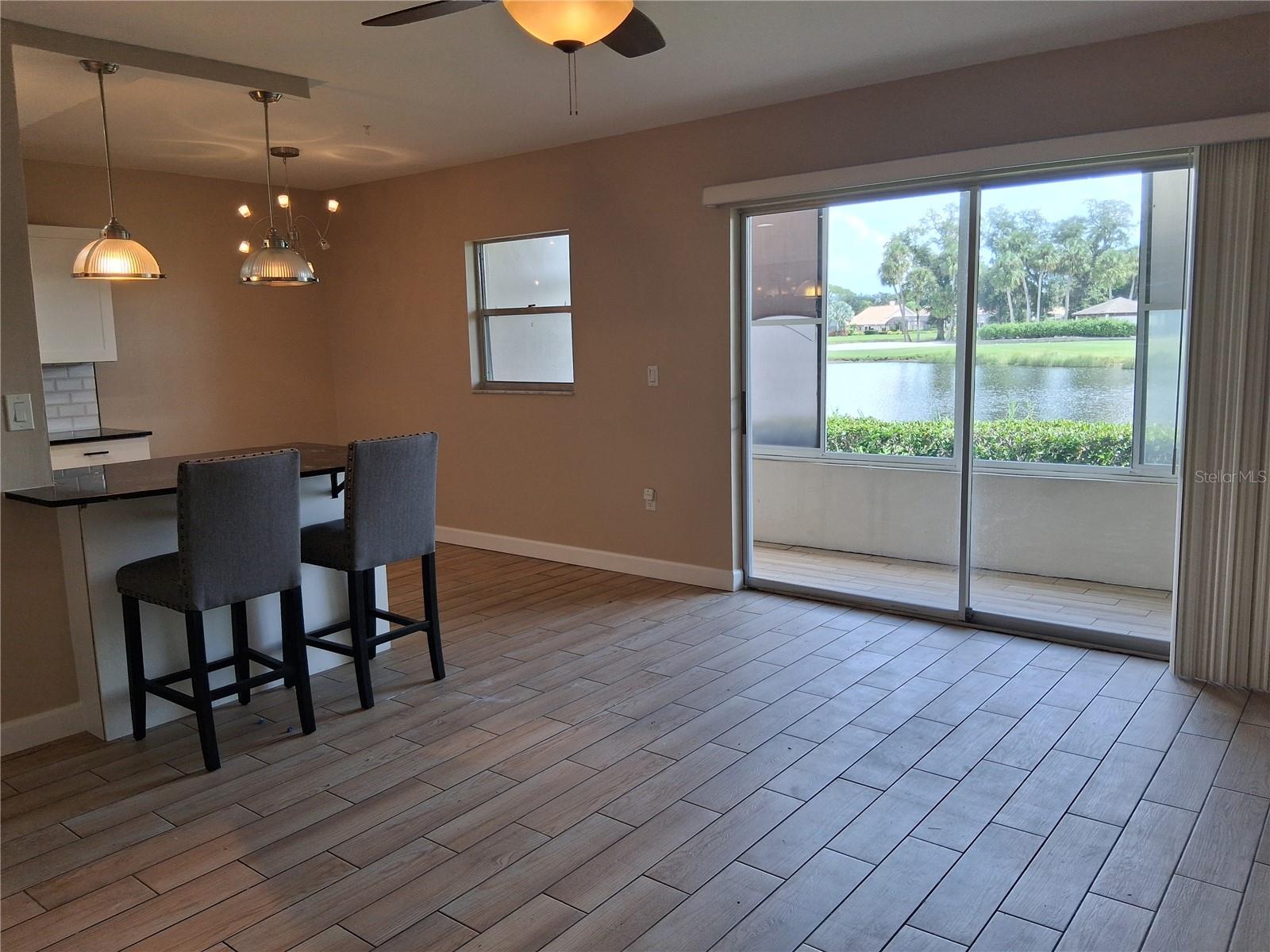7231 W COUNTRY CLUB DR N #130 — photo 4