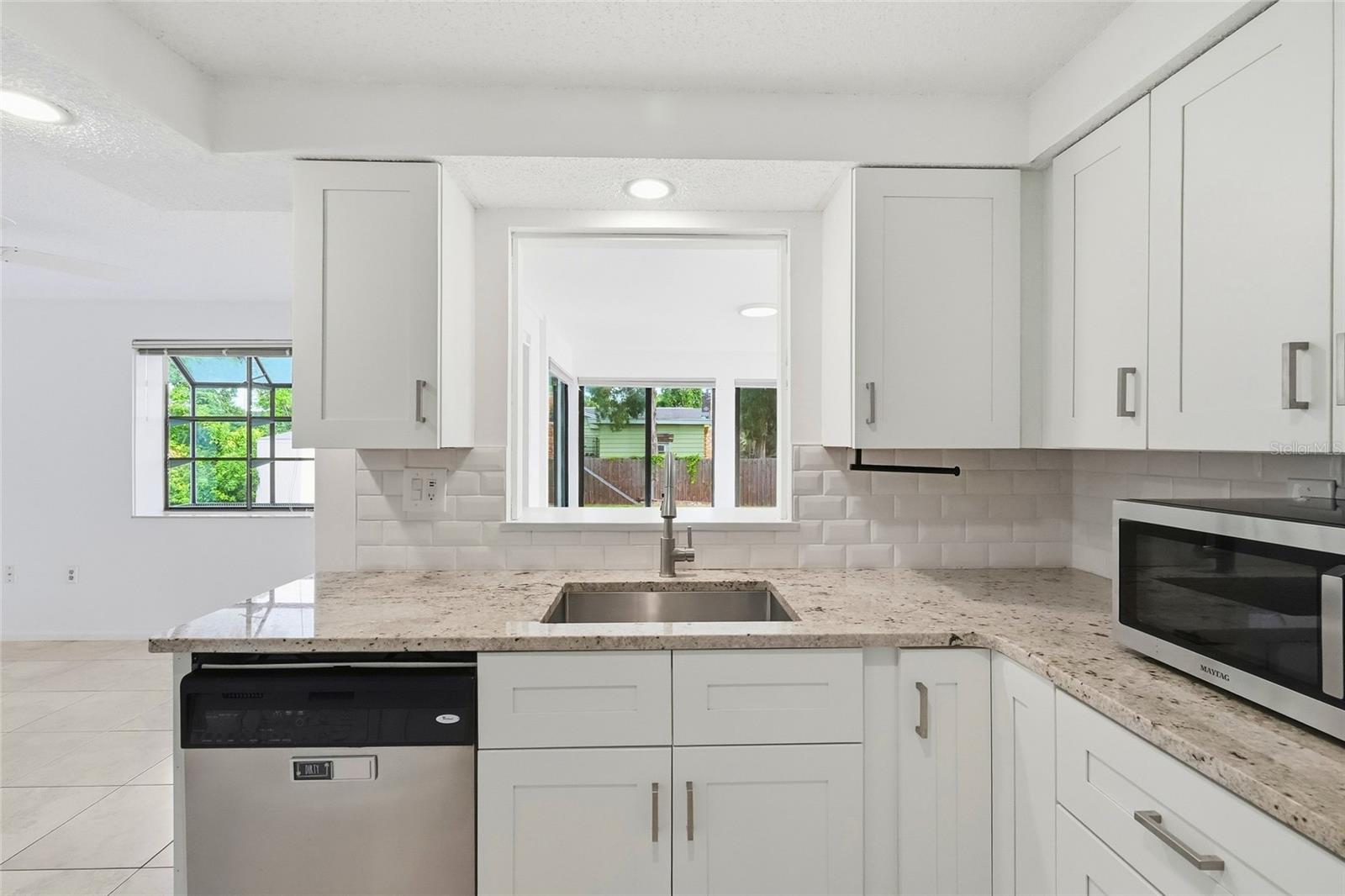 3667 CAROL LN — photo 20