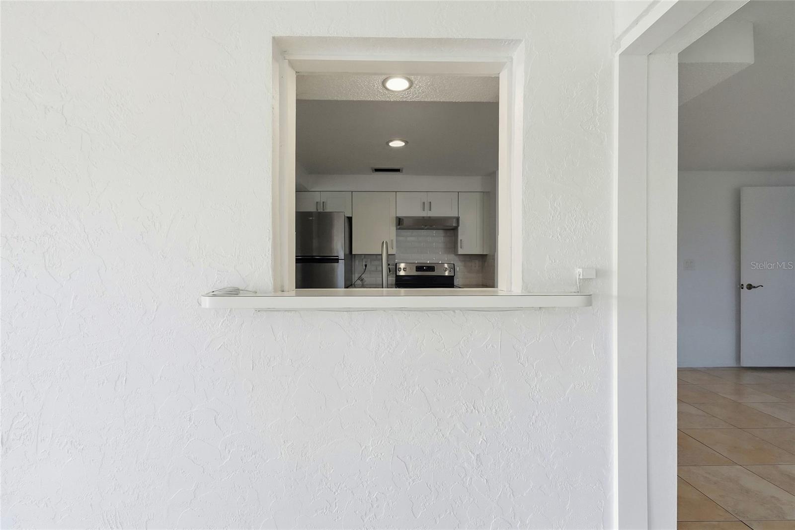 3667 CAROL LN — photo 34
