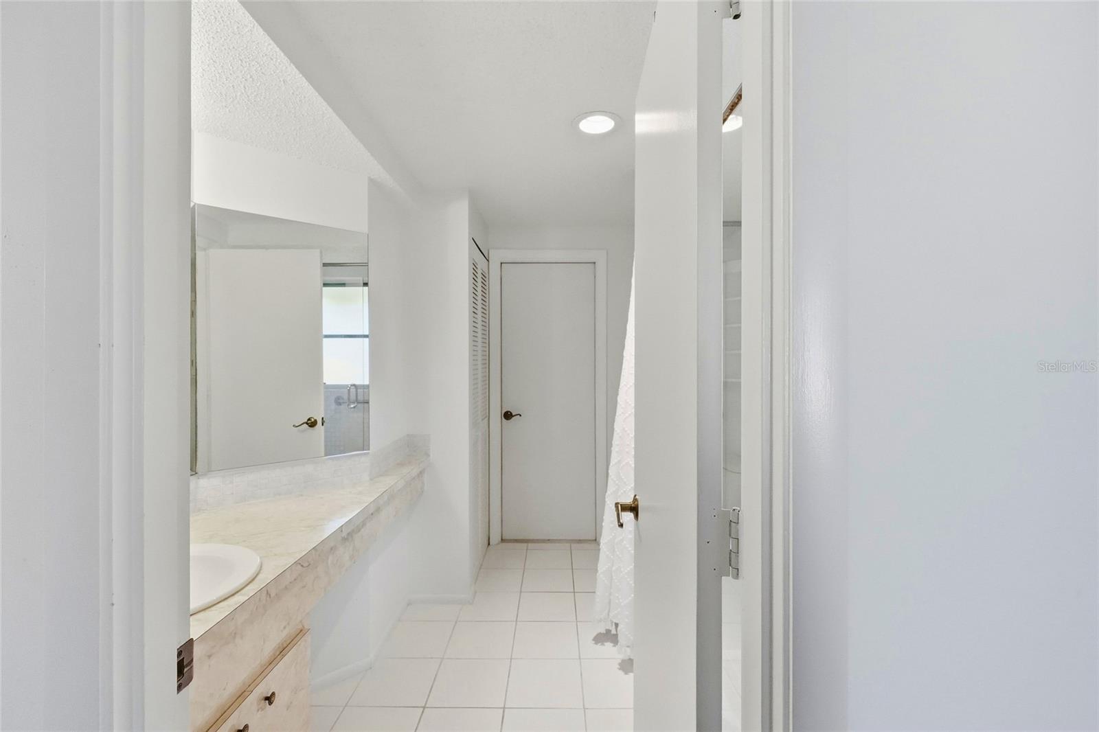 3667 CAROL LN — photo 43
