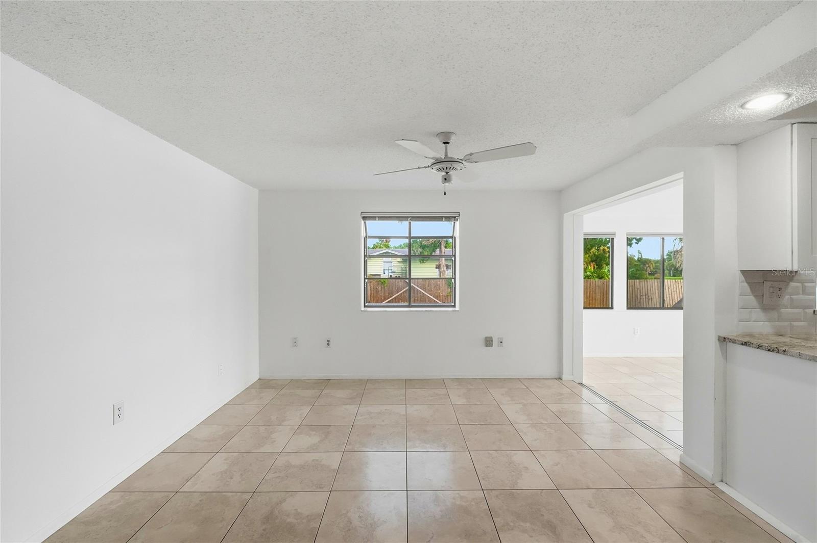 3667 CAROL LN — photo 27