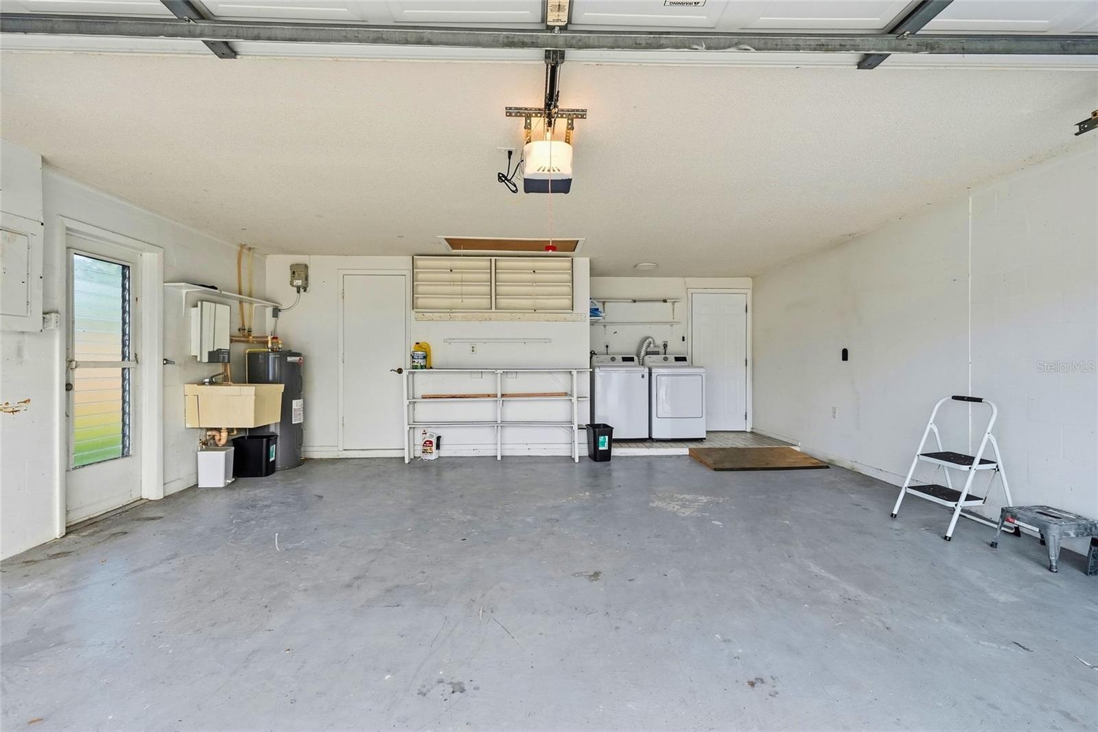 3667 CAROL LN — photo 59