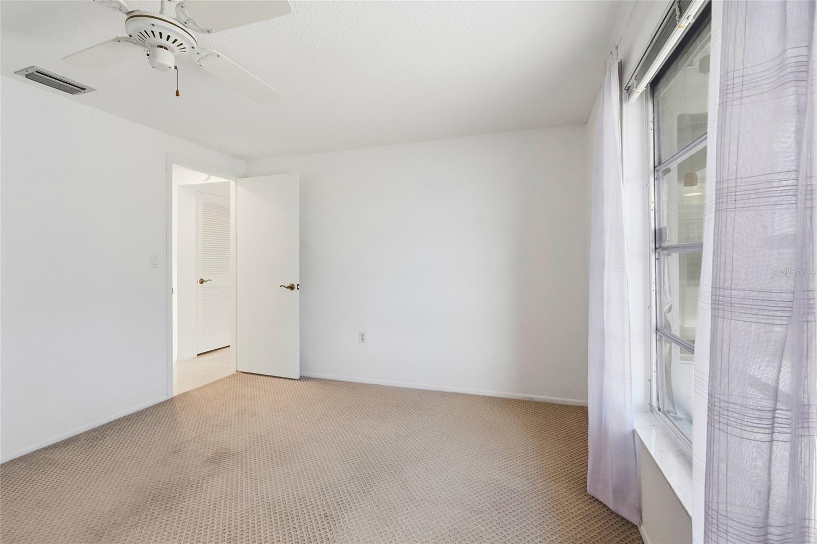 3667 CAROL LN — photo 56