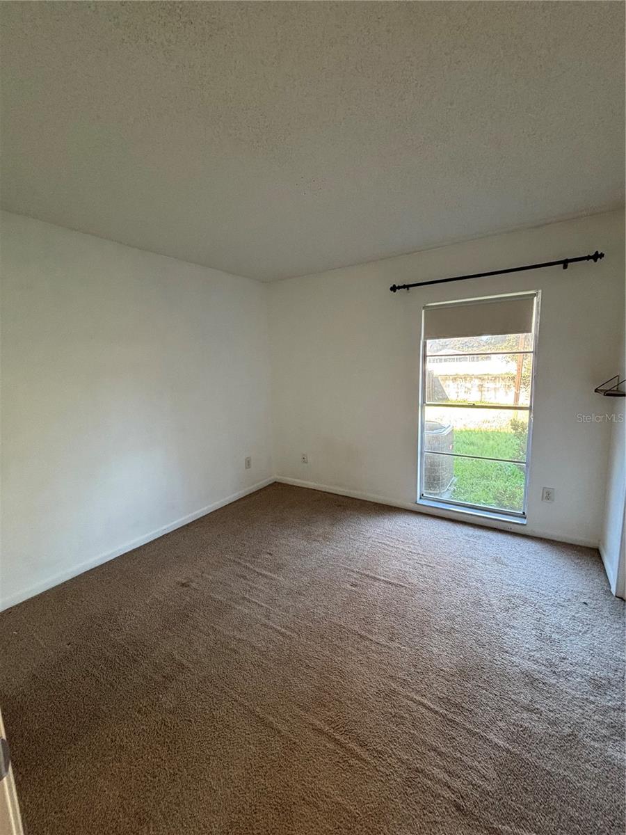 1761 LAKEVIEW VILLAGE DR — photo 25