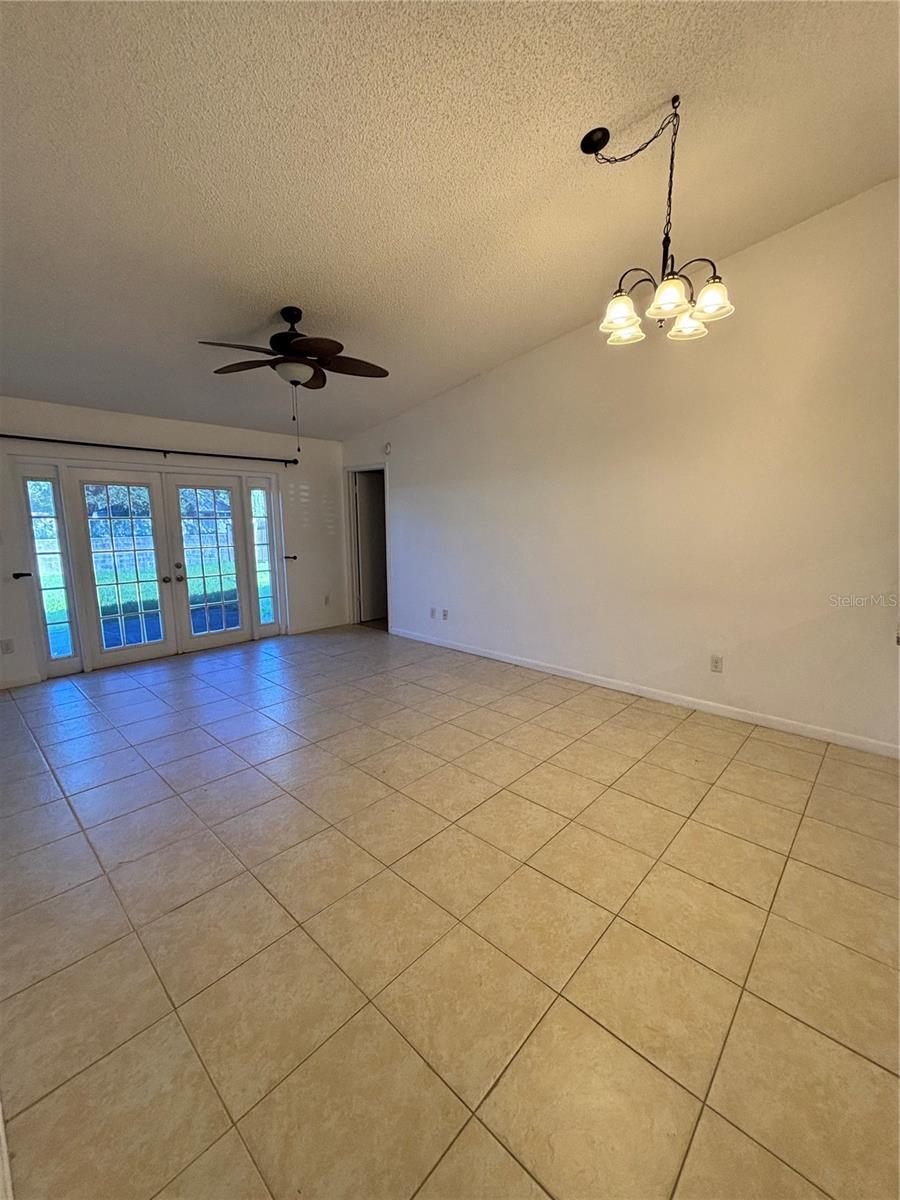 1761 LAKEVIEW VILLAGE DR — photo 12