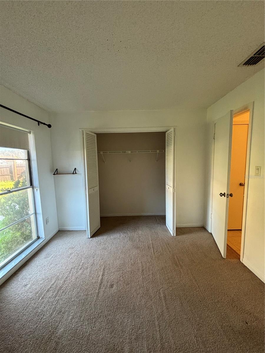 1761 LAKEVIEW VILLAGE DR — photo 29