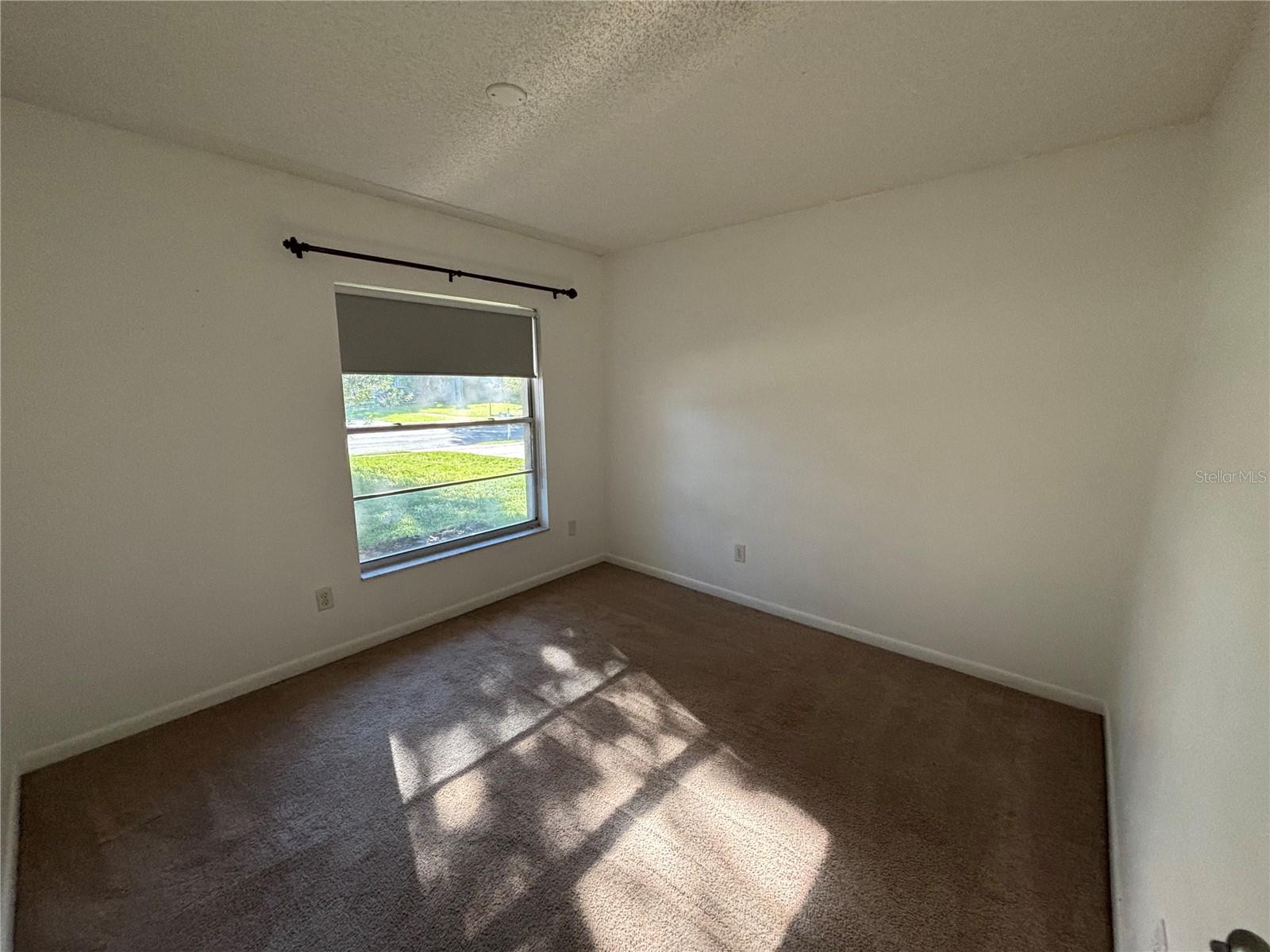 1761 LAKEVIEW VILLAGE DR — photo 20