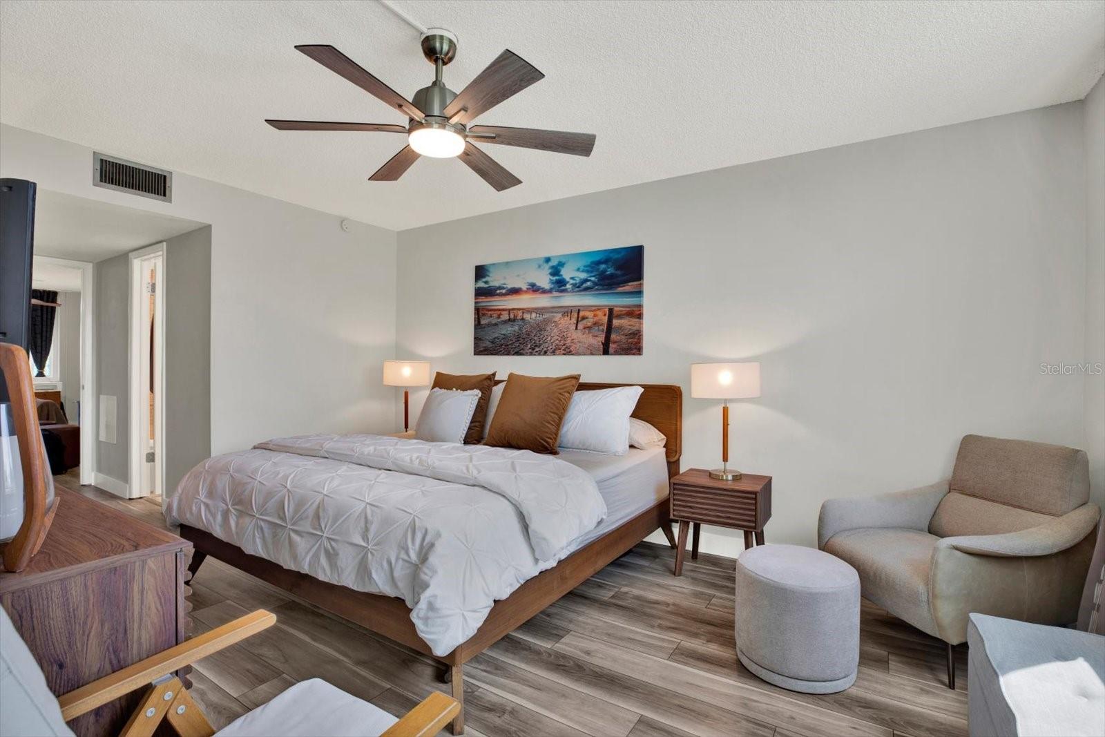 5095 BAY ST NE #107 — photo 21