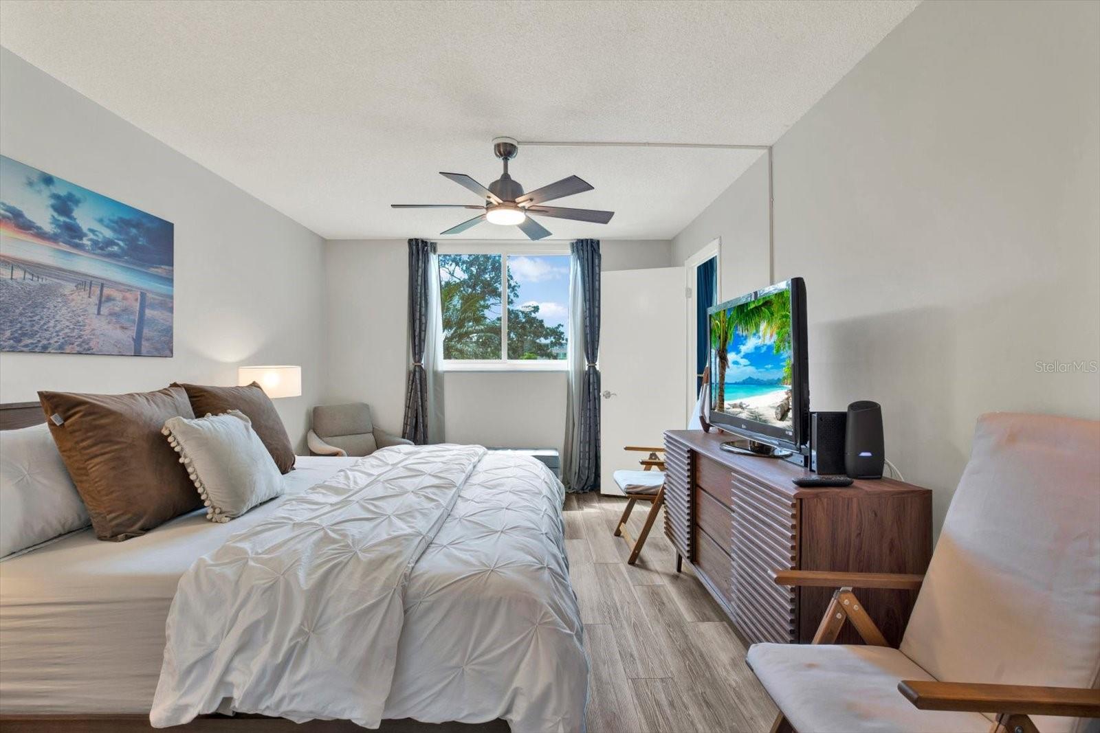 5095 BAY ST NE #107 — photo 18