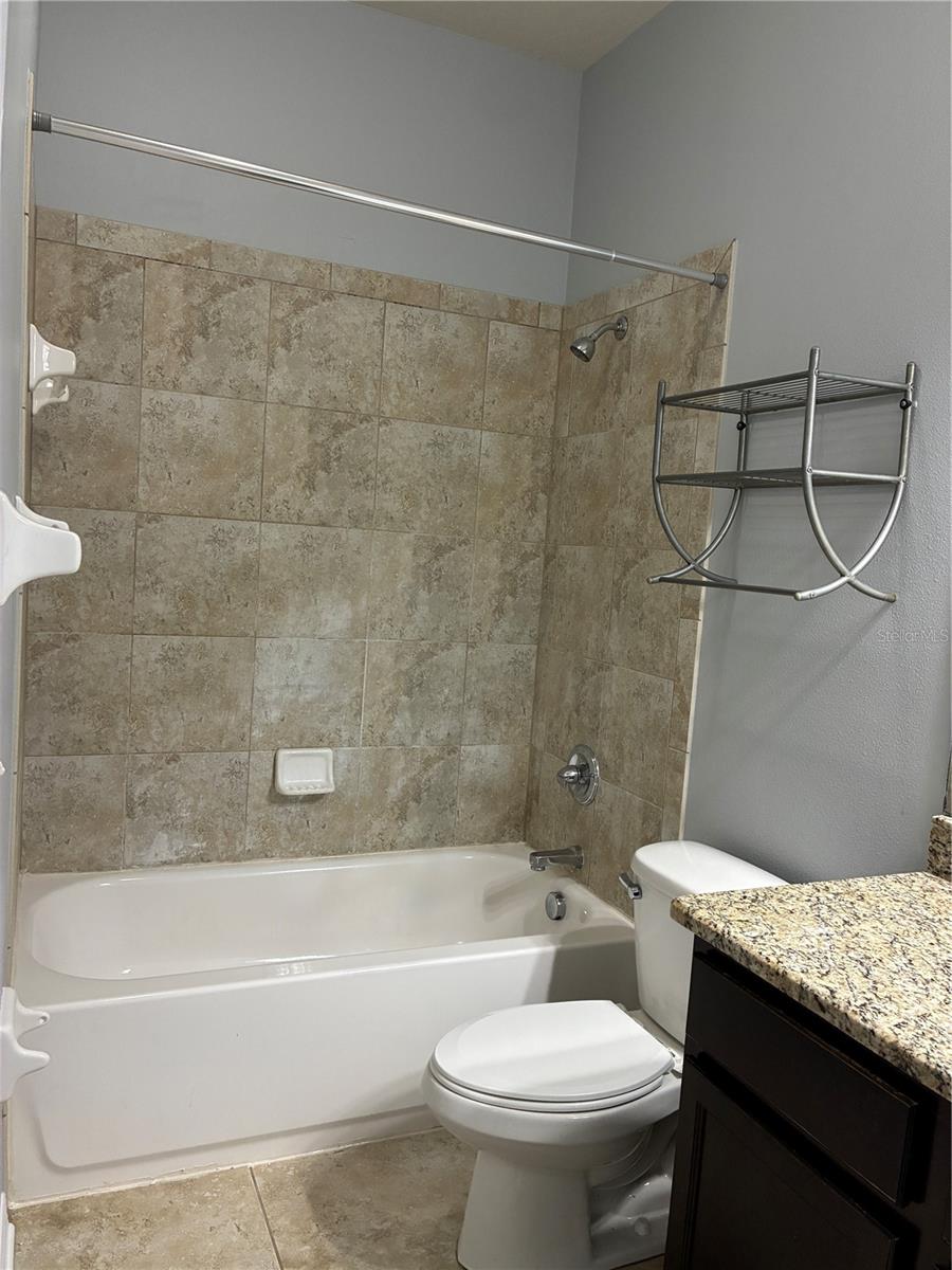 2319 NESSLEWOOD DR — photo 21