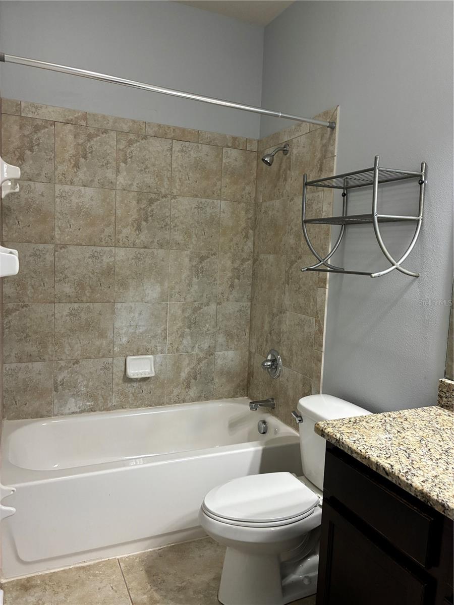 2319 NESSLEWOOD DR — photo 20