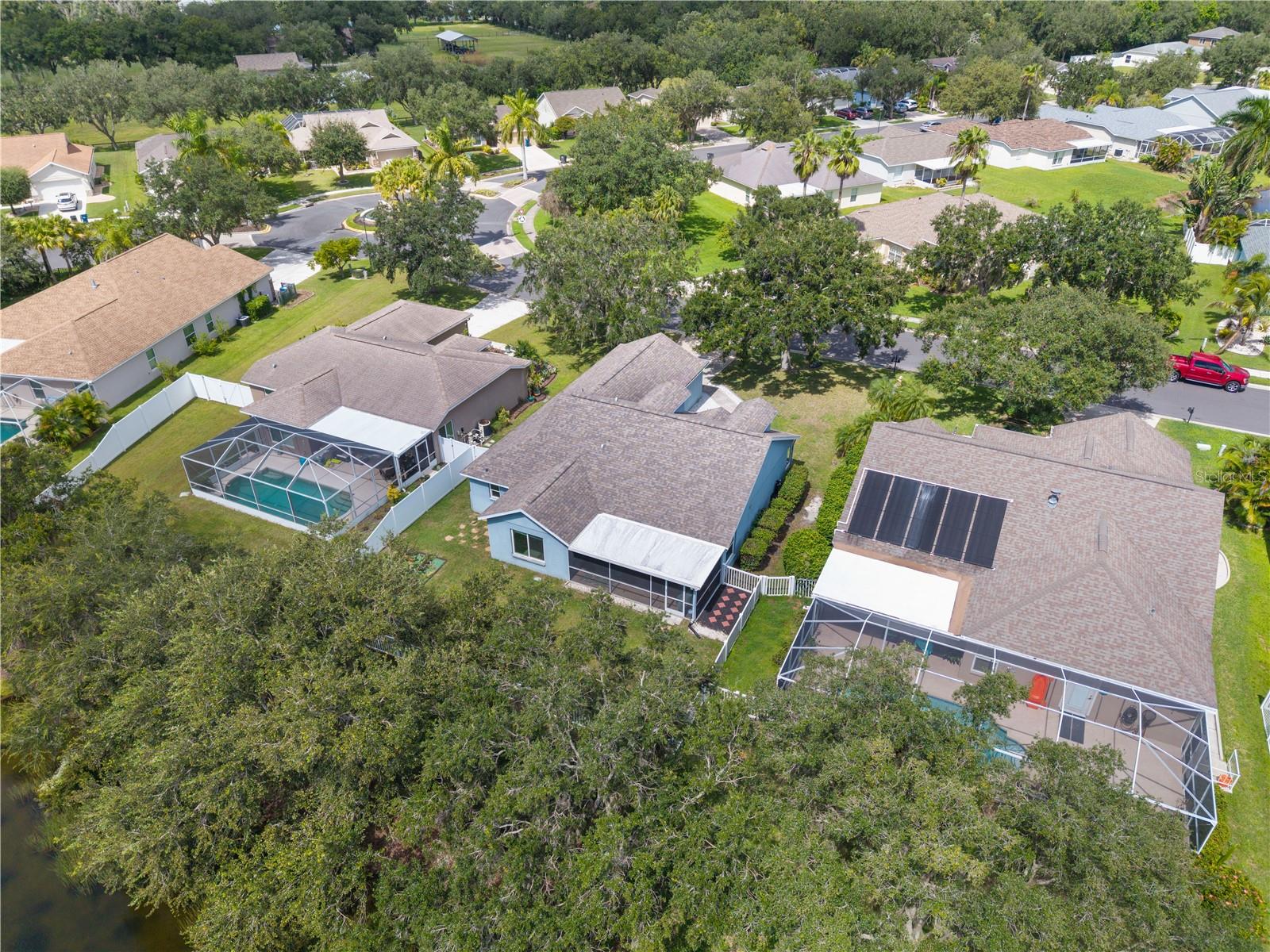 4008 KINGSFIELD DR — photo 45