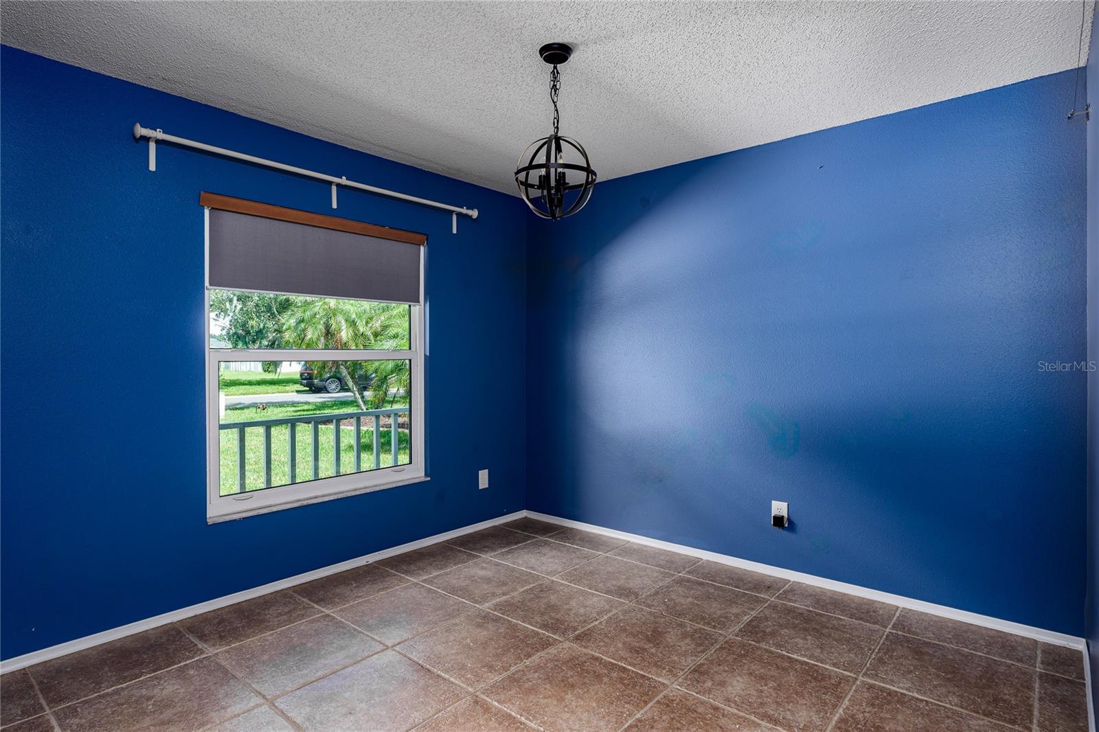 4008 KINGSFIELD DR — photo 7