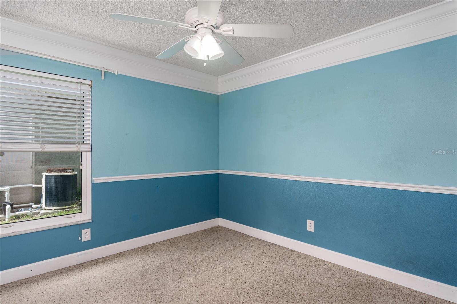 4008 KINGSFIELD DR — photo 25