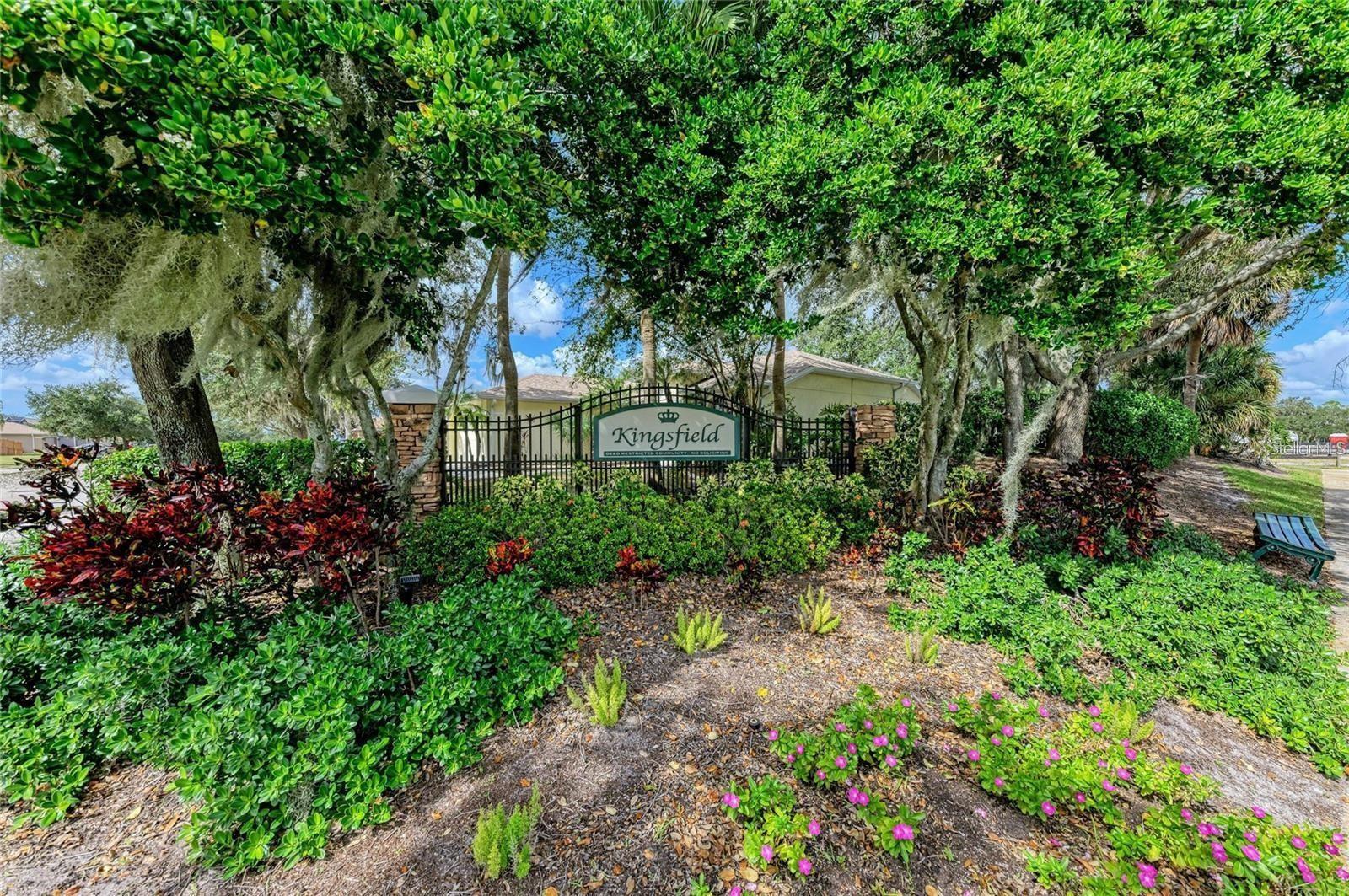 4008 KINGSFIELD DR — photo 49