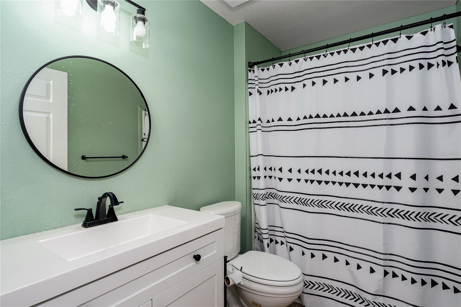 4008 KINGSFIELD DR — photo 24