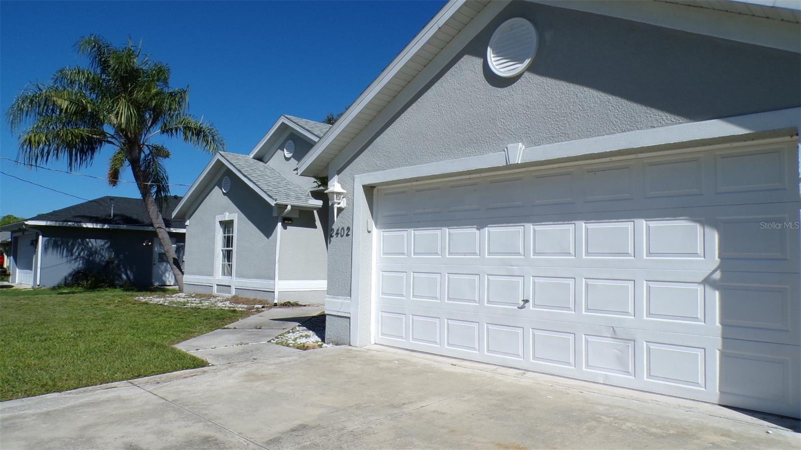 2402 MANHEIM AVE — photo 19