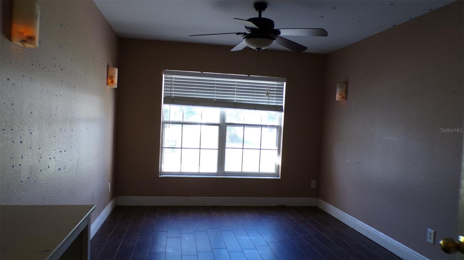 2402 MANHEIM AVE — photo 15