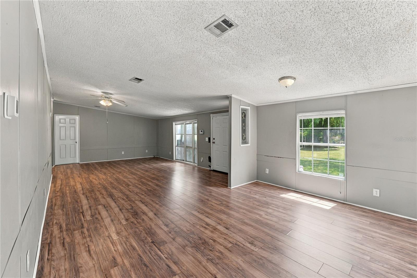 8611 COUNTY LINE RD — photo 7