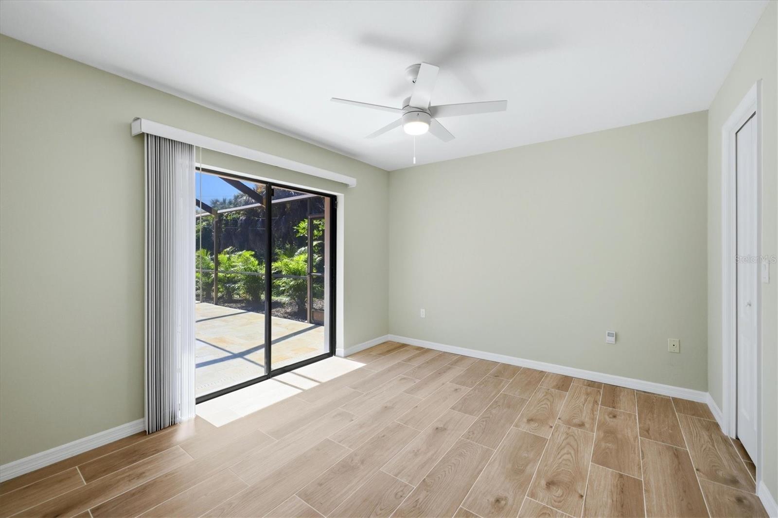 620 HIBISCUS DR — photo 29