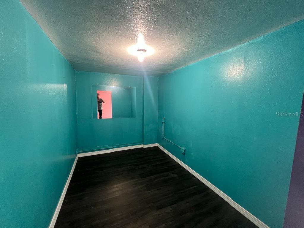 2301 DR MARTIN LUTHER KING JR ST S — photo 14