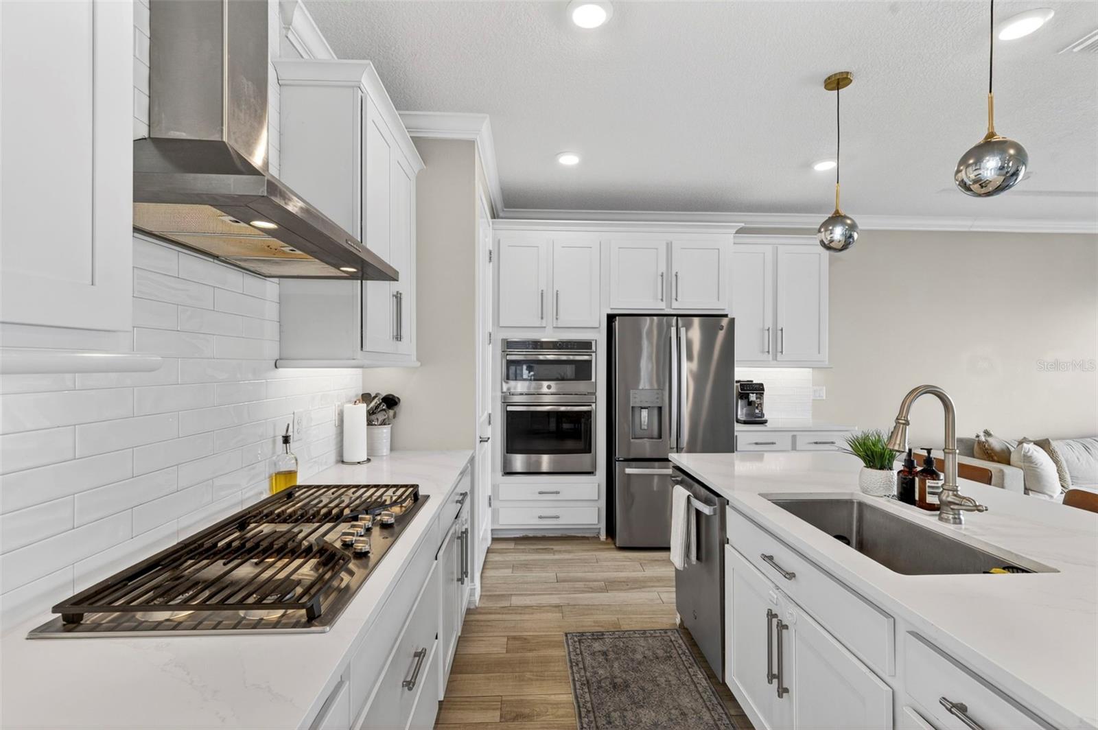 4588 SAN MARTINO DR — photo 15