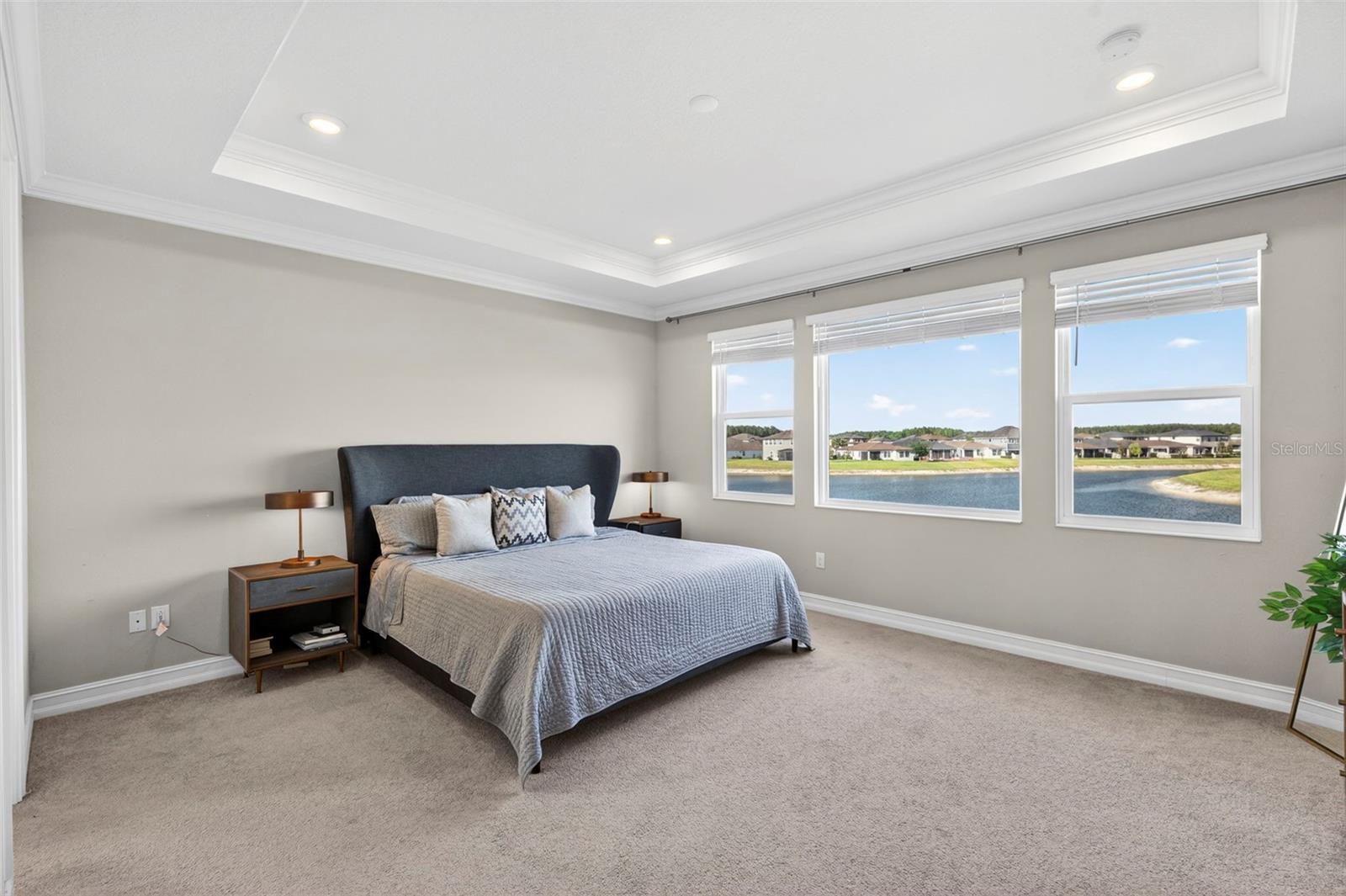 4588 SAN MARTINO DR — photo 44