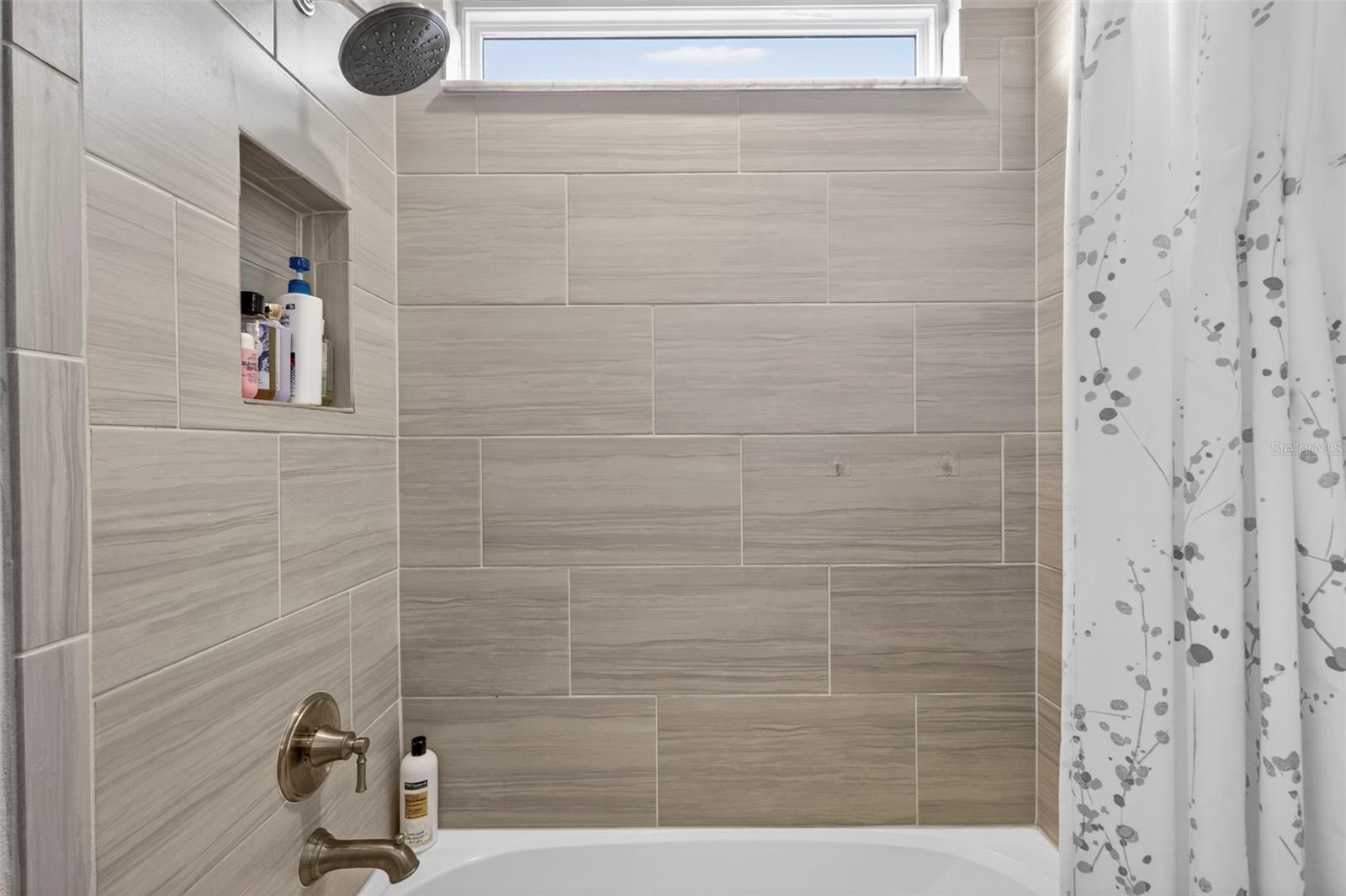 4588 SAN MARTINO DR — photo 36