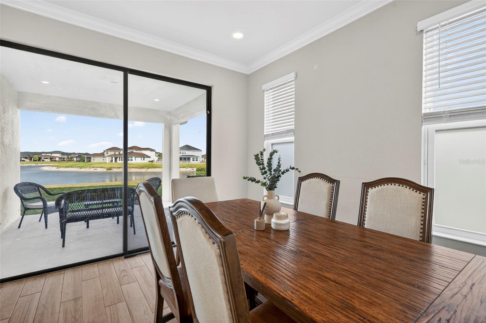 4588 SAN MARTINO DR — photo 11
