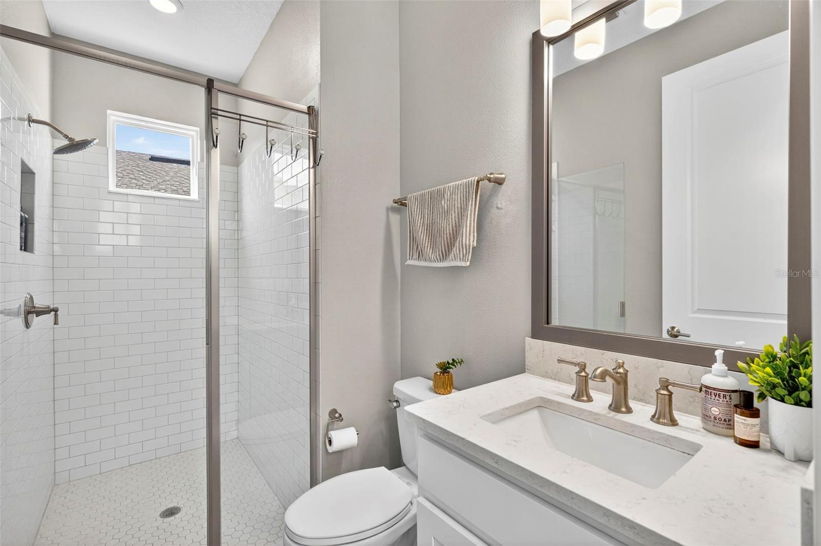 4588 SAN MARTINO DR — photo 5