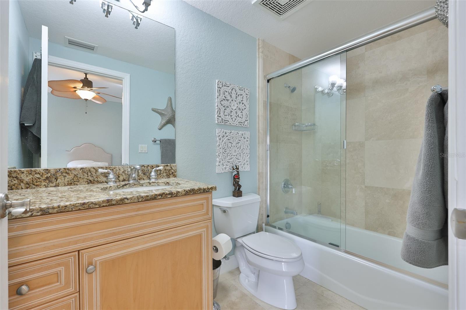 14 SOMERSET ST #3C — photo 32
