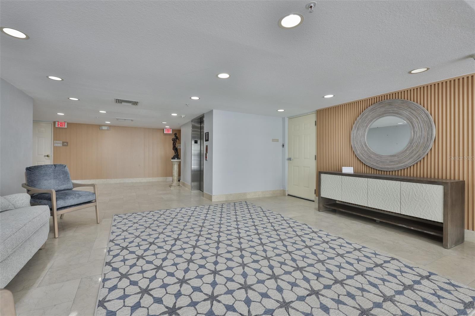 14 SOMERSET ST #3C — photo 40