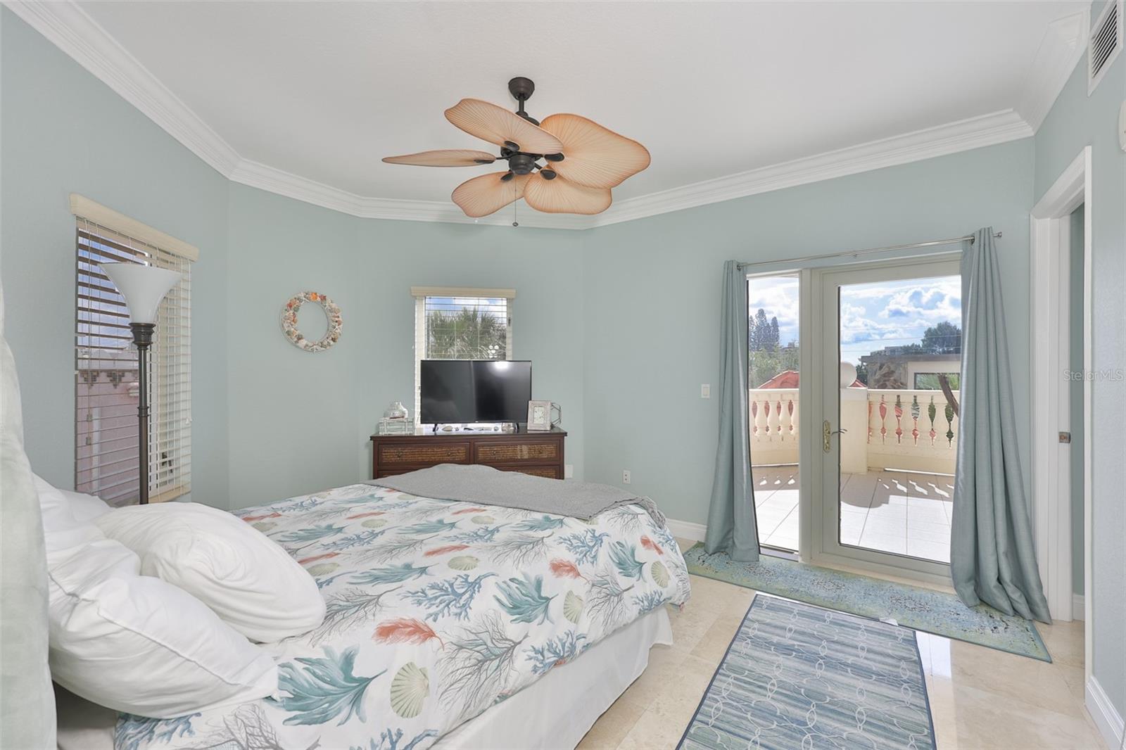 14 SOMERSET ST #3C — photo 29