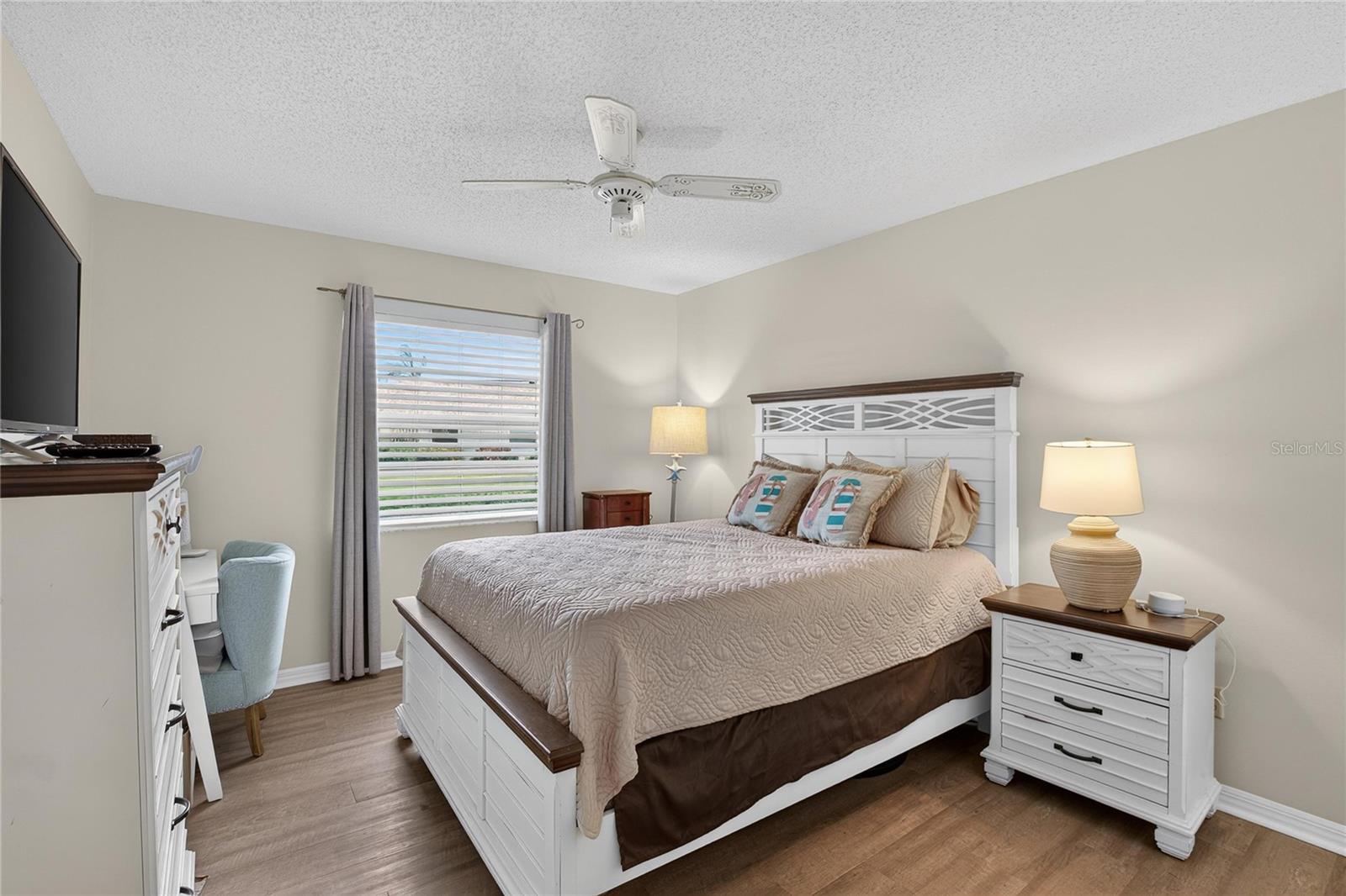 2203 HIGHCLERE CIR #2203 — photo 26