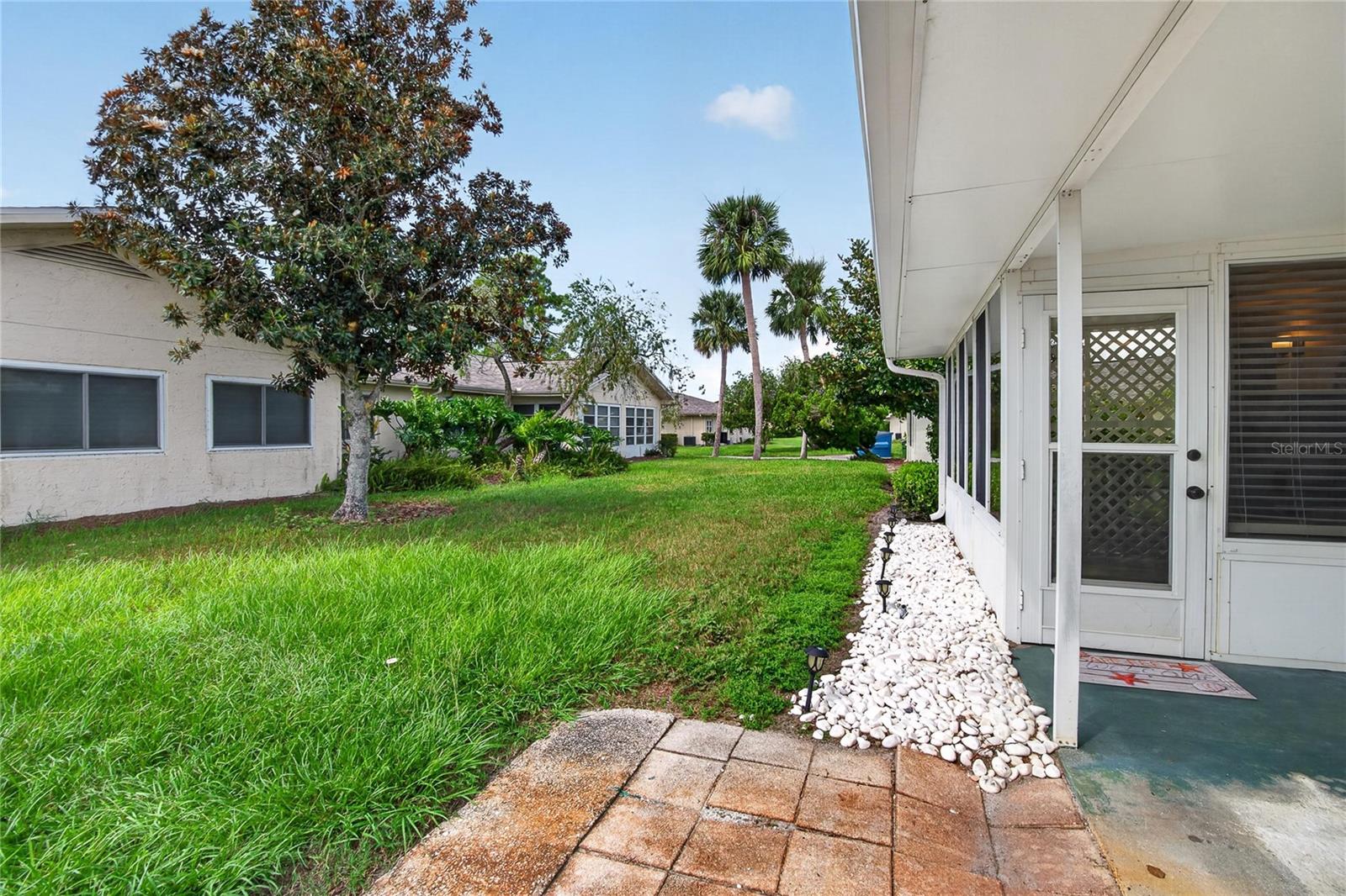2203 HIGHCLERE CIR #2203 — photo 44