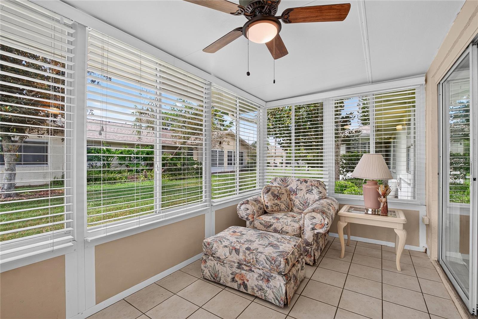 2203 HIGHCLERE CIR #2203 — photo 37