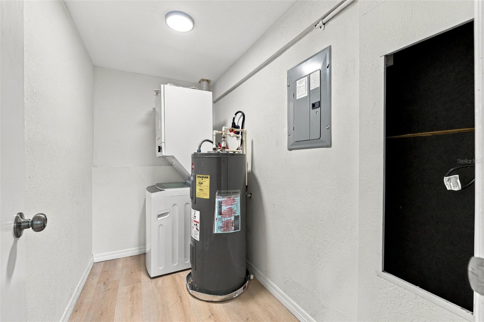 3007 N 42ND ST — photo 22