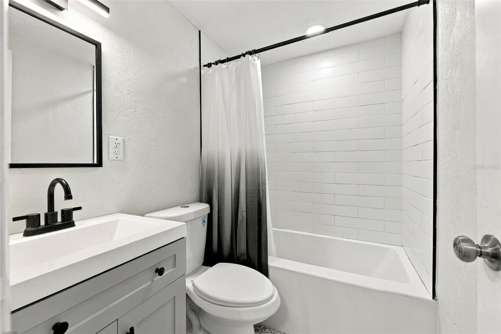 3007 N 42ND ST — photo 21
