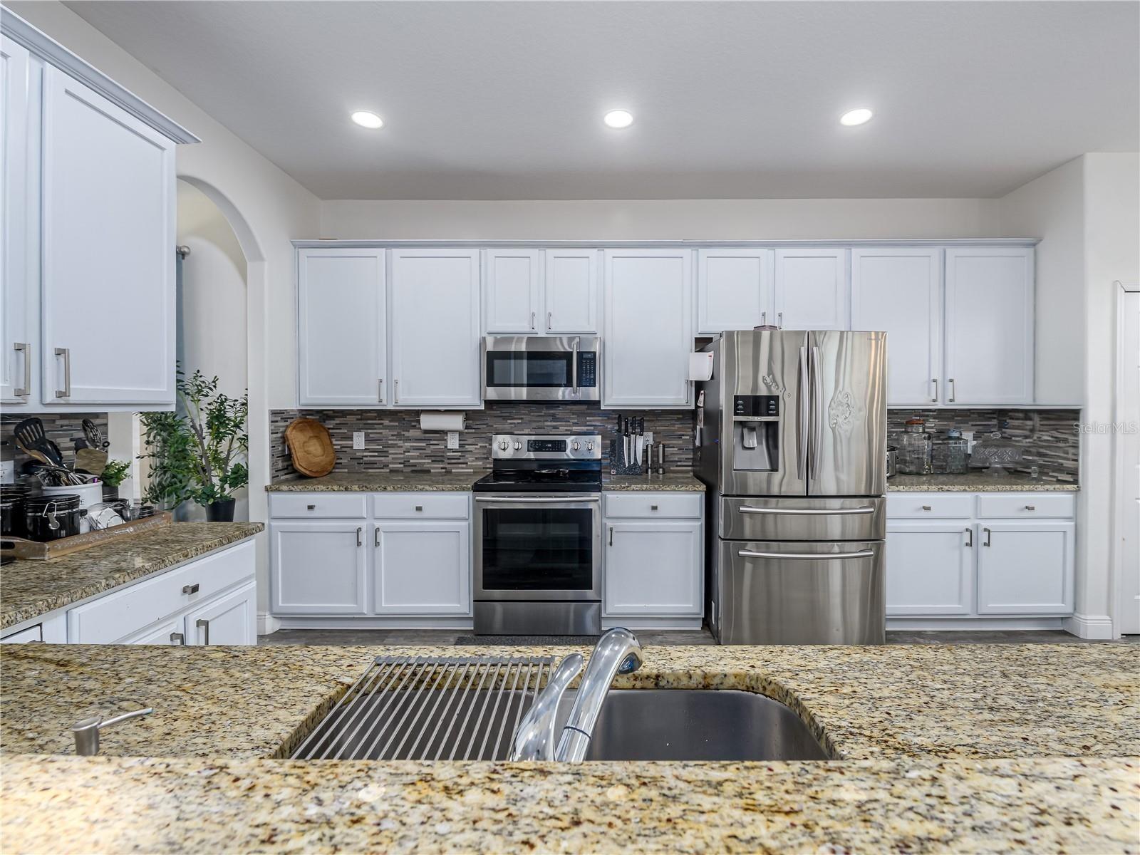 4015 DUKE FIRTH ST — photo 14