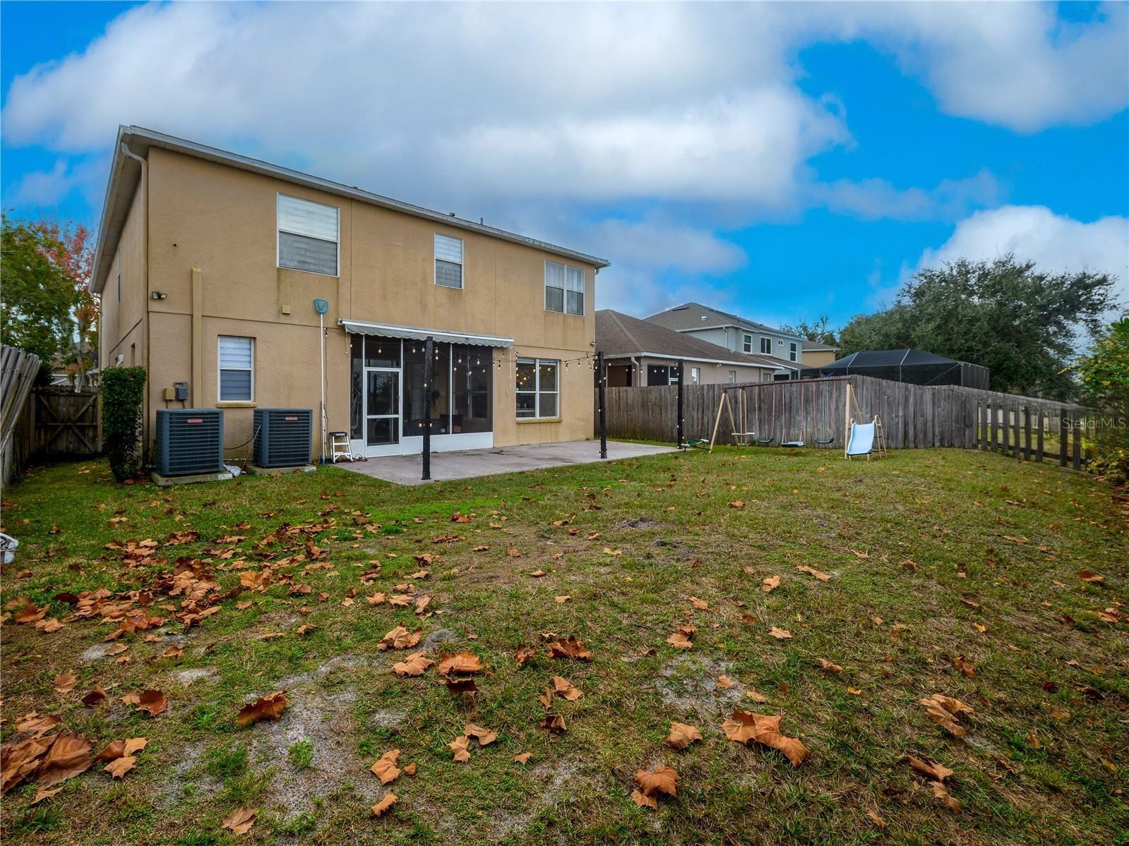 4015 DUKE FIRTH ST — photo 37