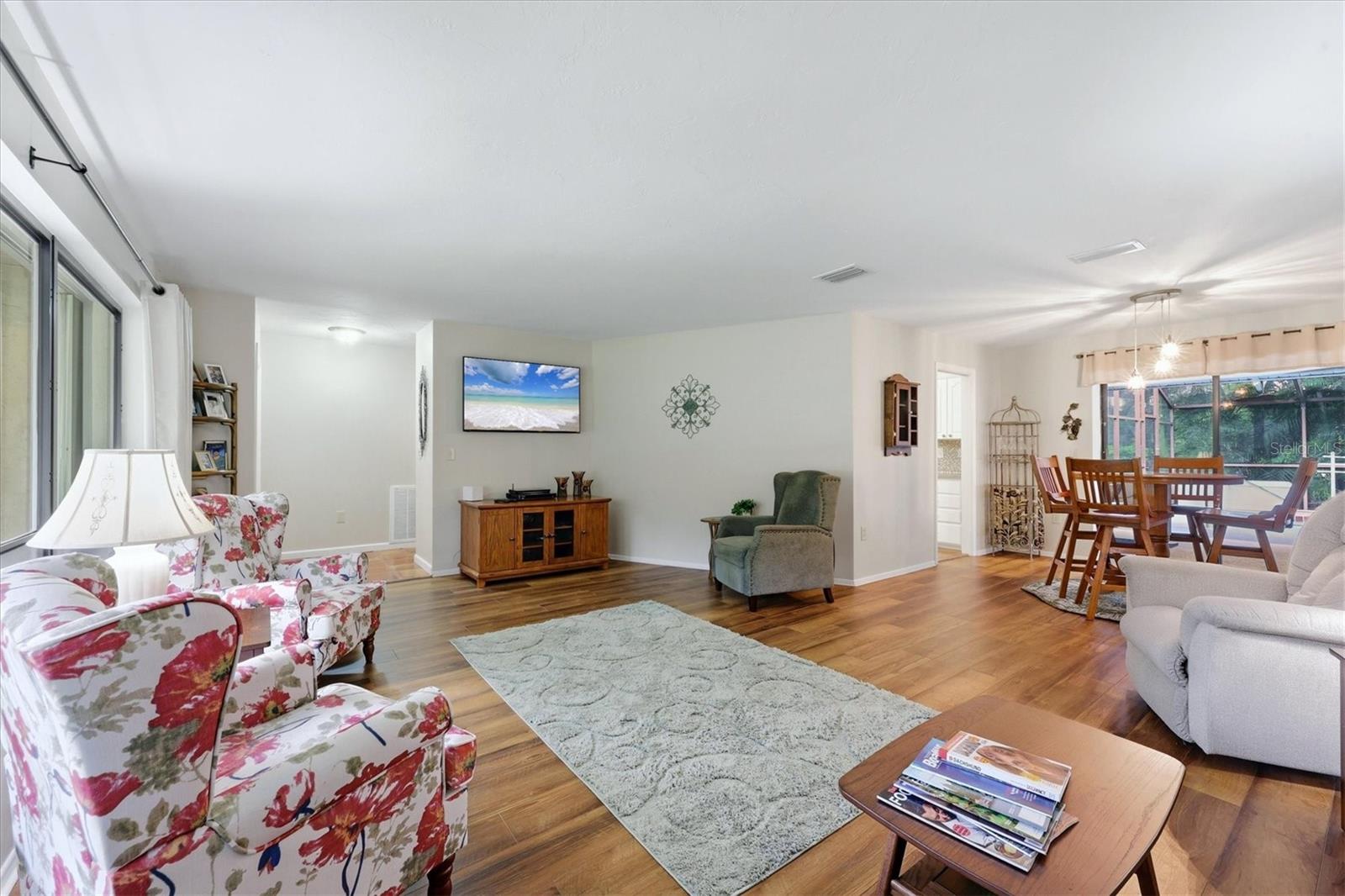 7963 N LEEWYNN DR — photo 8