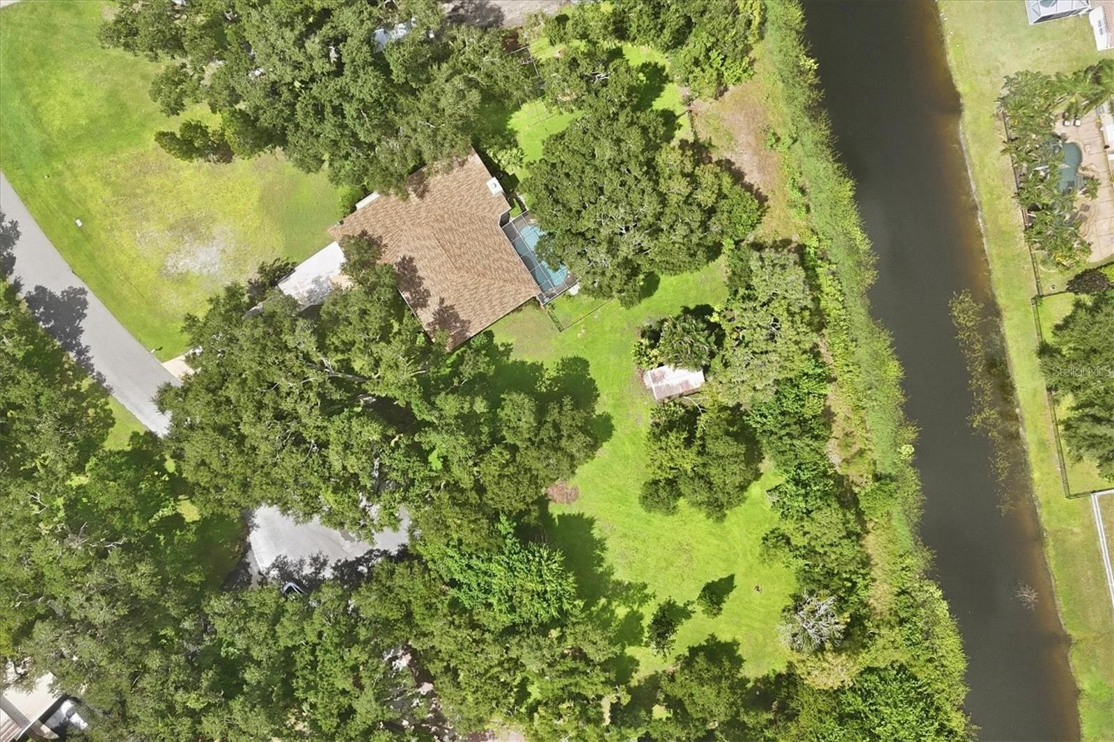 7963 N LEEWYNN DR — photo 36