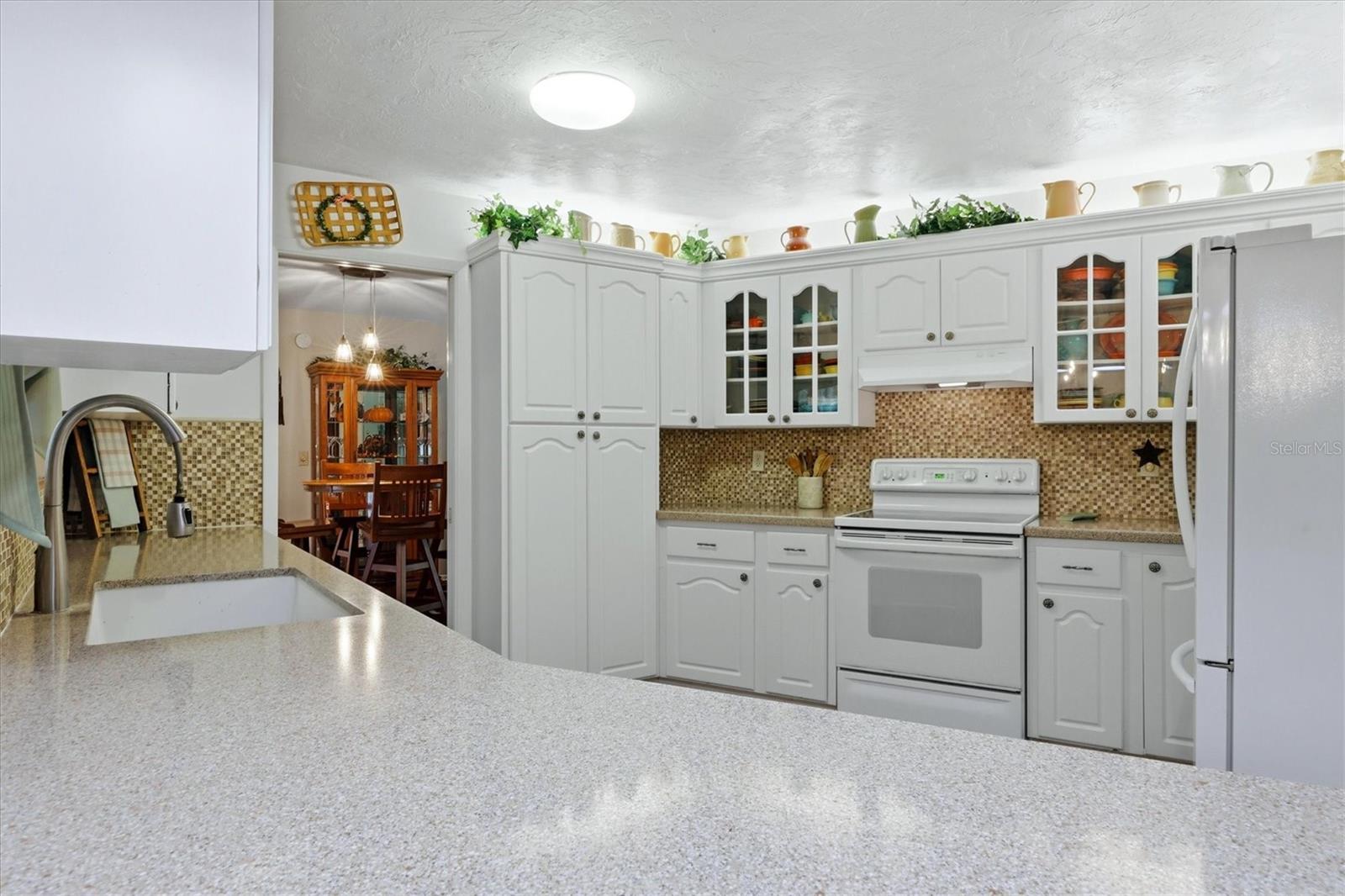 7963 N LEEWYNN DR — photo 13